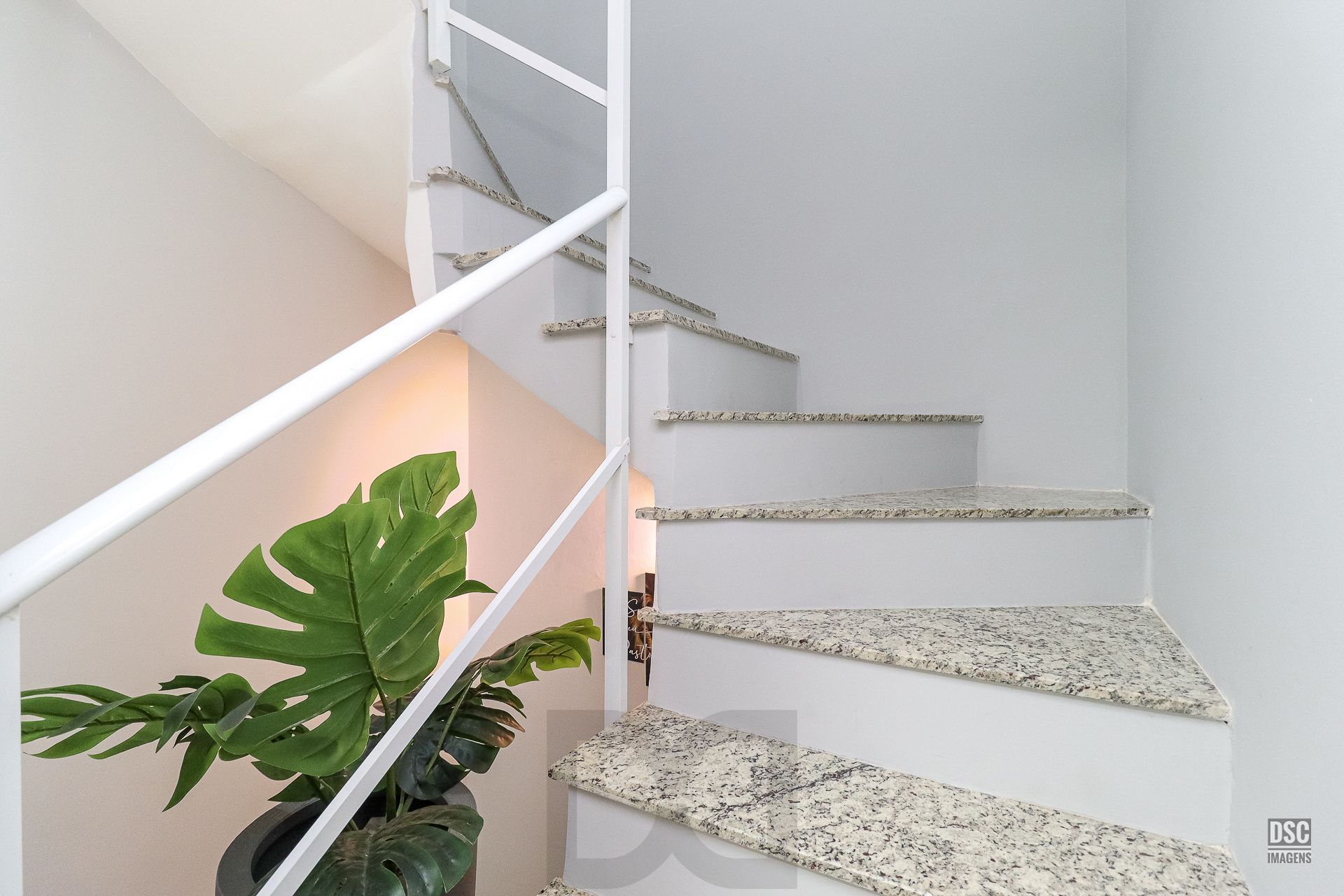 Excelente casa 3 dormitórios - Jardins do Prado Zona Sul — foto 47