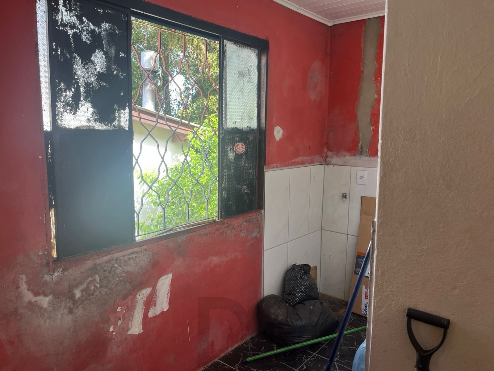 Casa no Bairro Vila Nova - 2 Dormitórios - 2 vaga de garagem — foto 8