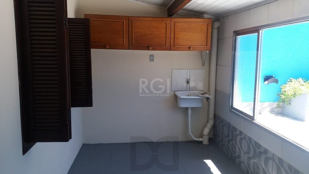 Casa no bairro Vila Nova - 3 dormitórios — foto 5