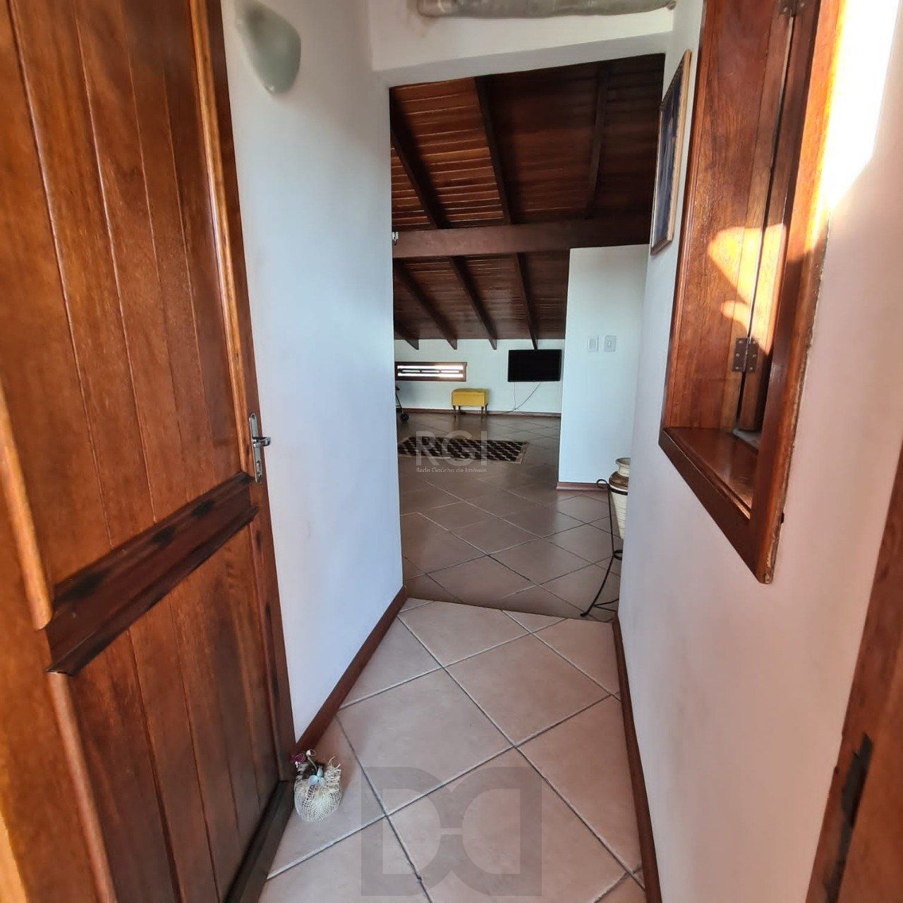 Casa no bairro Hípica - 4 dormitórios — foto 17
