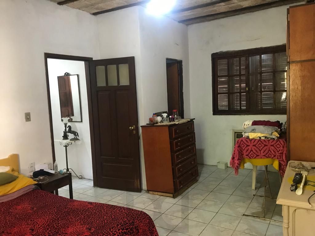 Casa no bairro Vila Nova - 4 dormitórios — foto 5