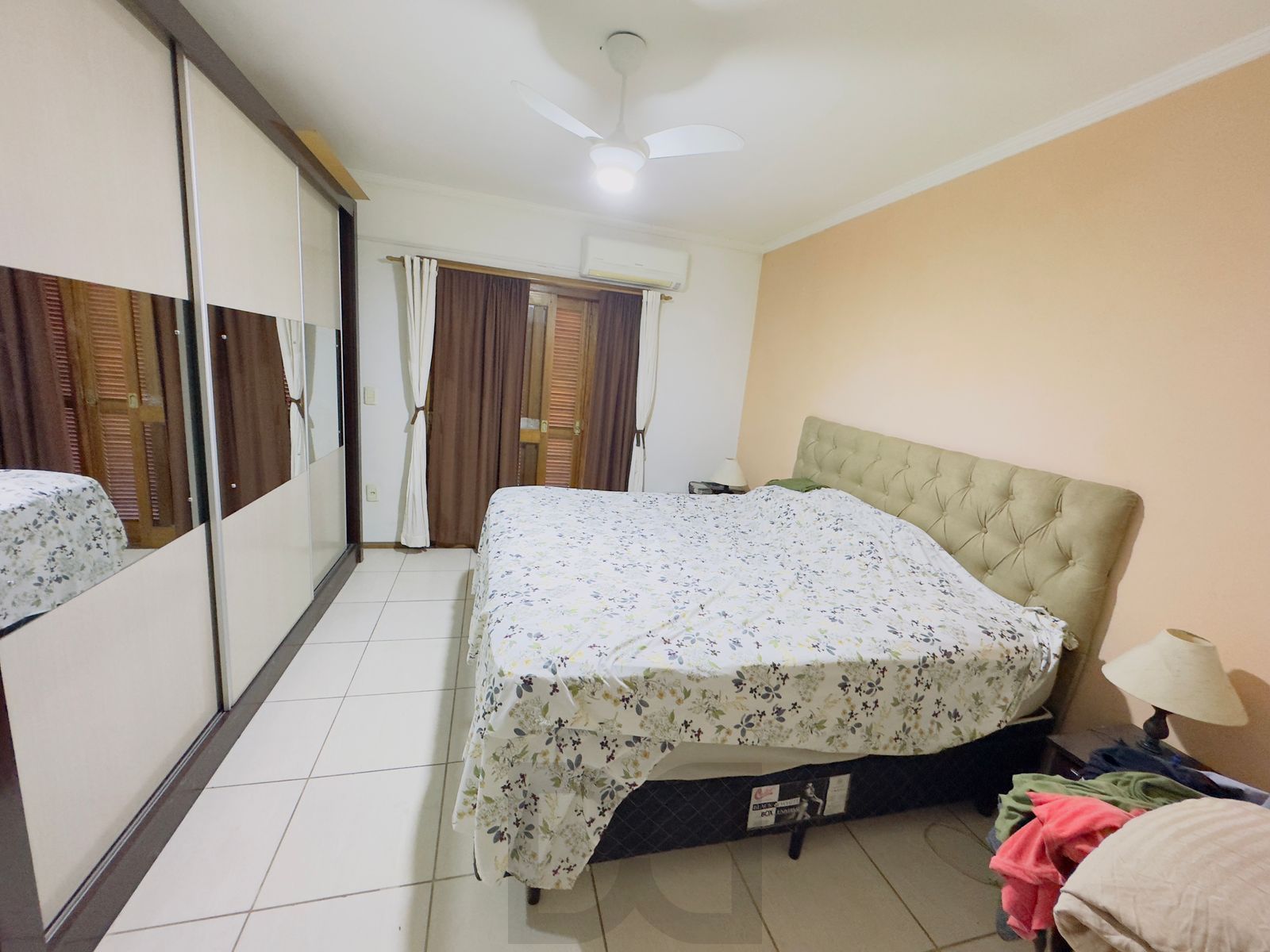 Casa no bairro Hípica - 3 dormitórios — foto 15