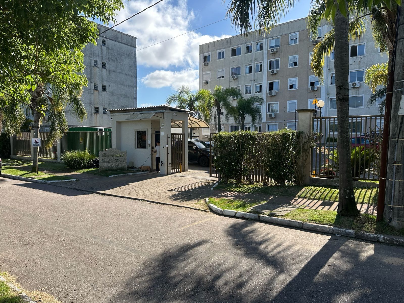 Apartamento com suíte semi mobiliado — foto 1