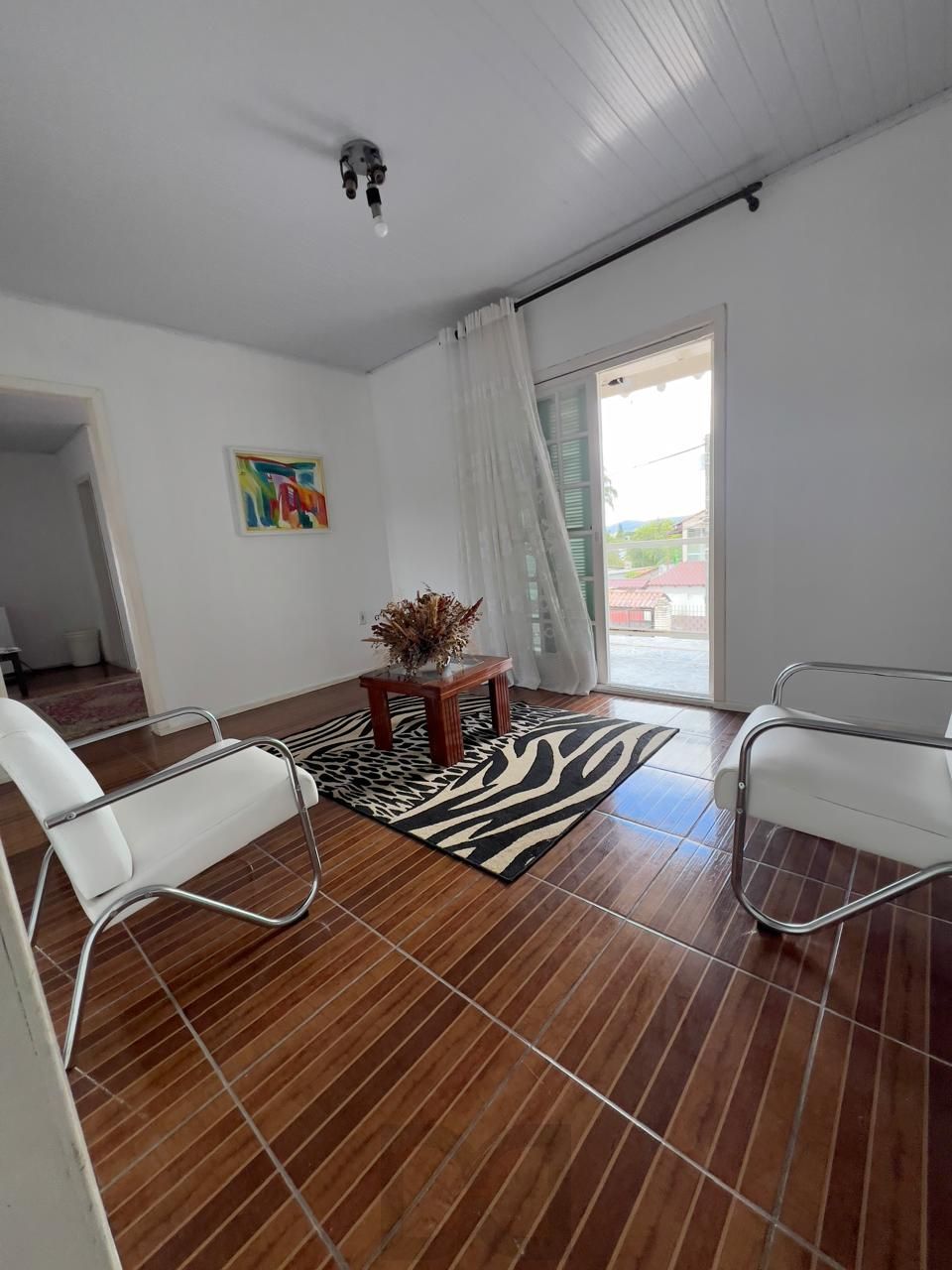 Ampla casa no Bairro Restinga 4 Dormitórios sendo um suíte — foto 15