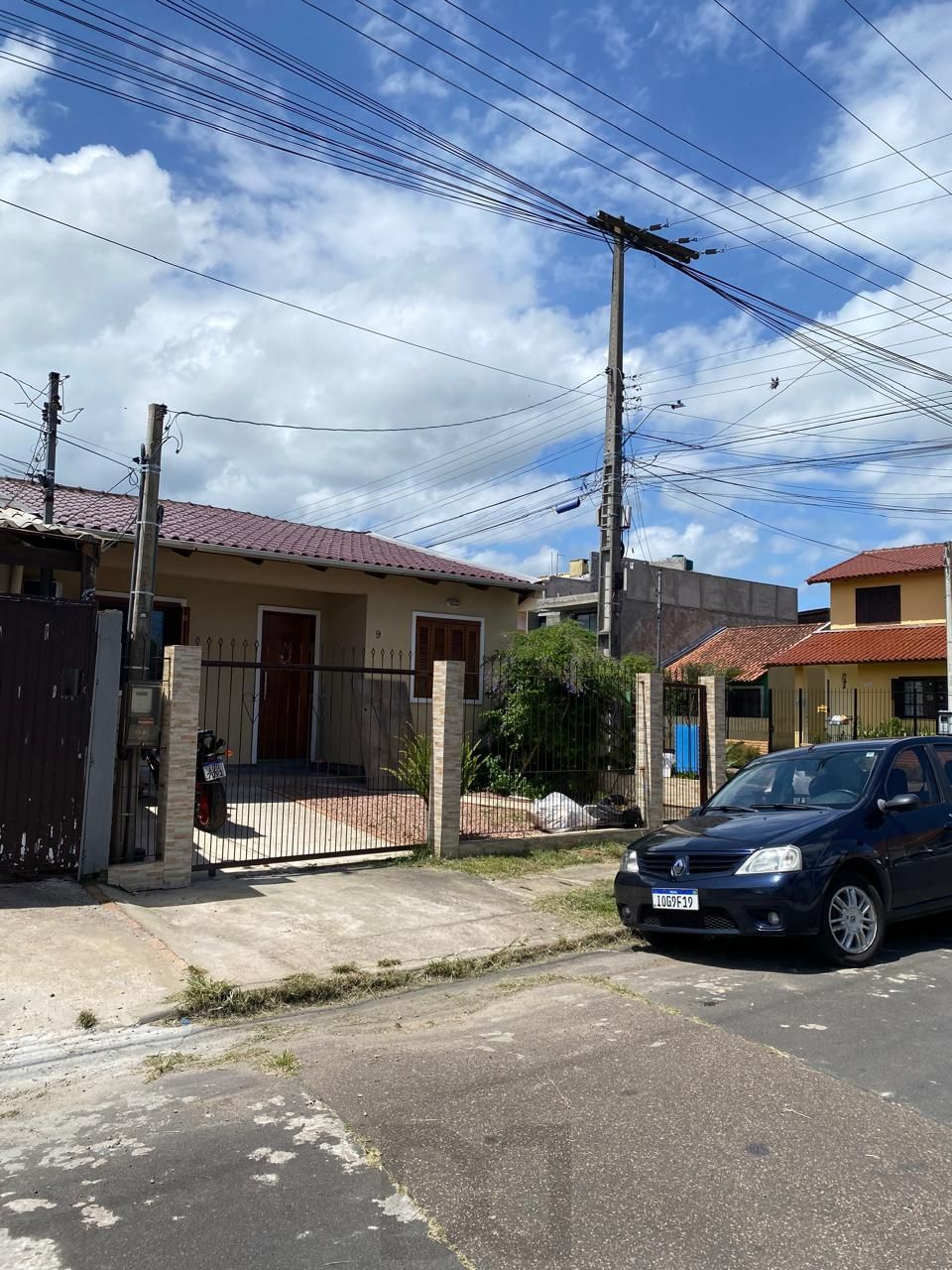 Casa no bairro Hípica - 2 dormitórios — foto 1