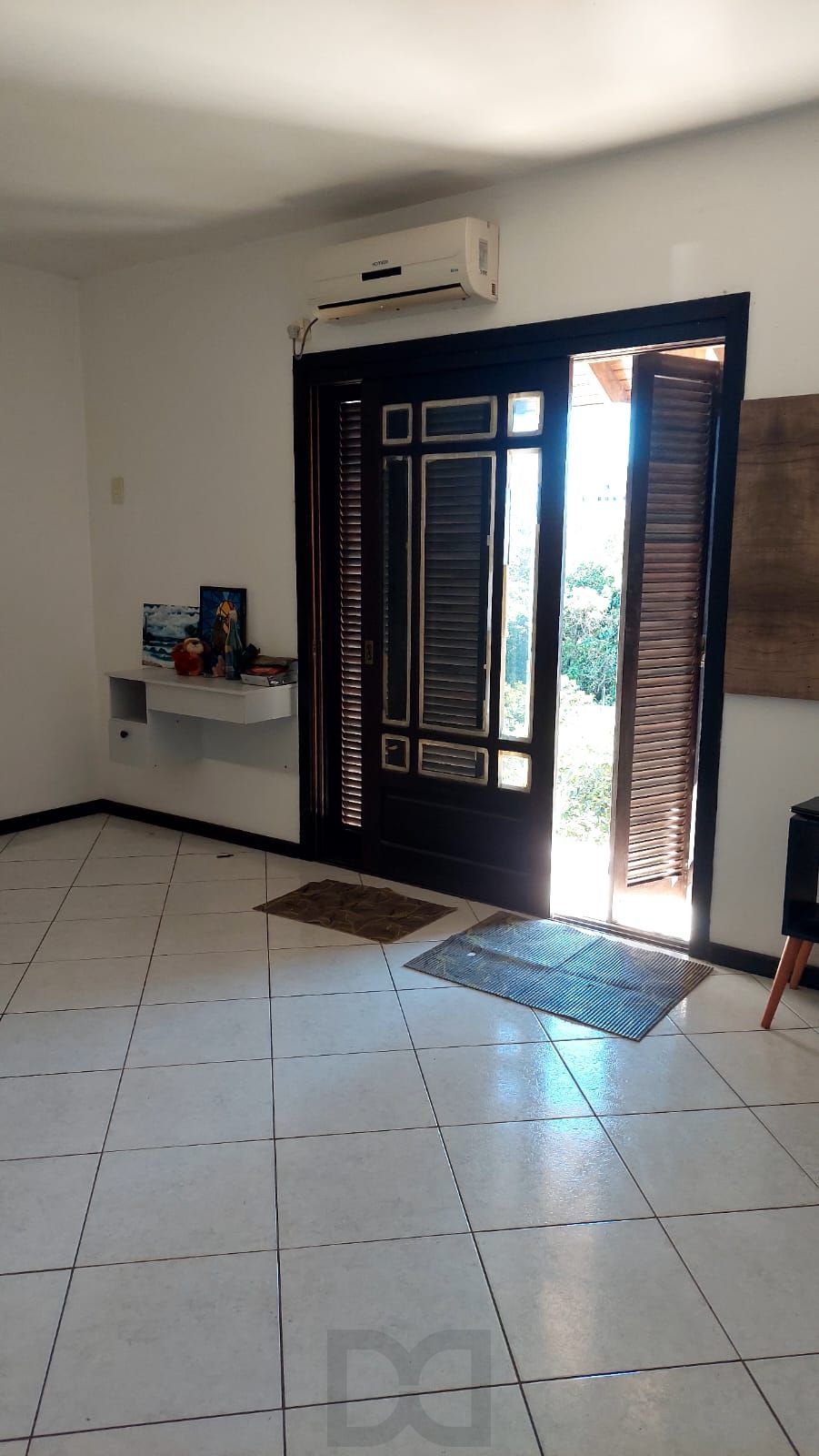 Casa no bairro Vila Nova - 4 dormitórios, Sendo 1 Suíte — foto 17