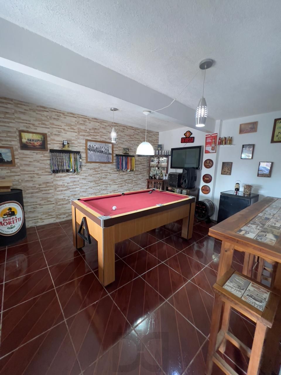 Ampla casa no Bairro Restinga 4 Dormitórios sendo um suíte — foto 3