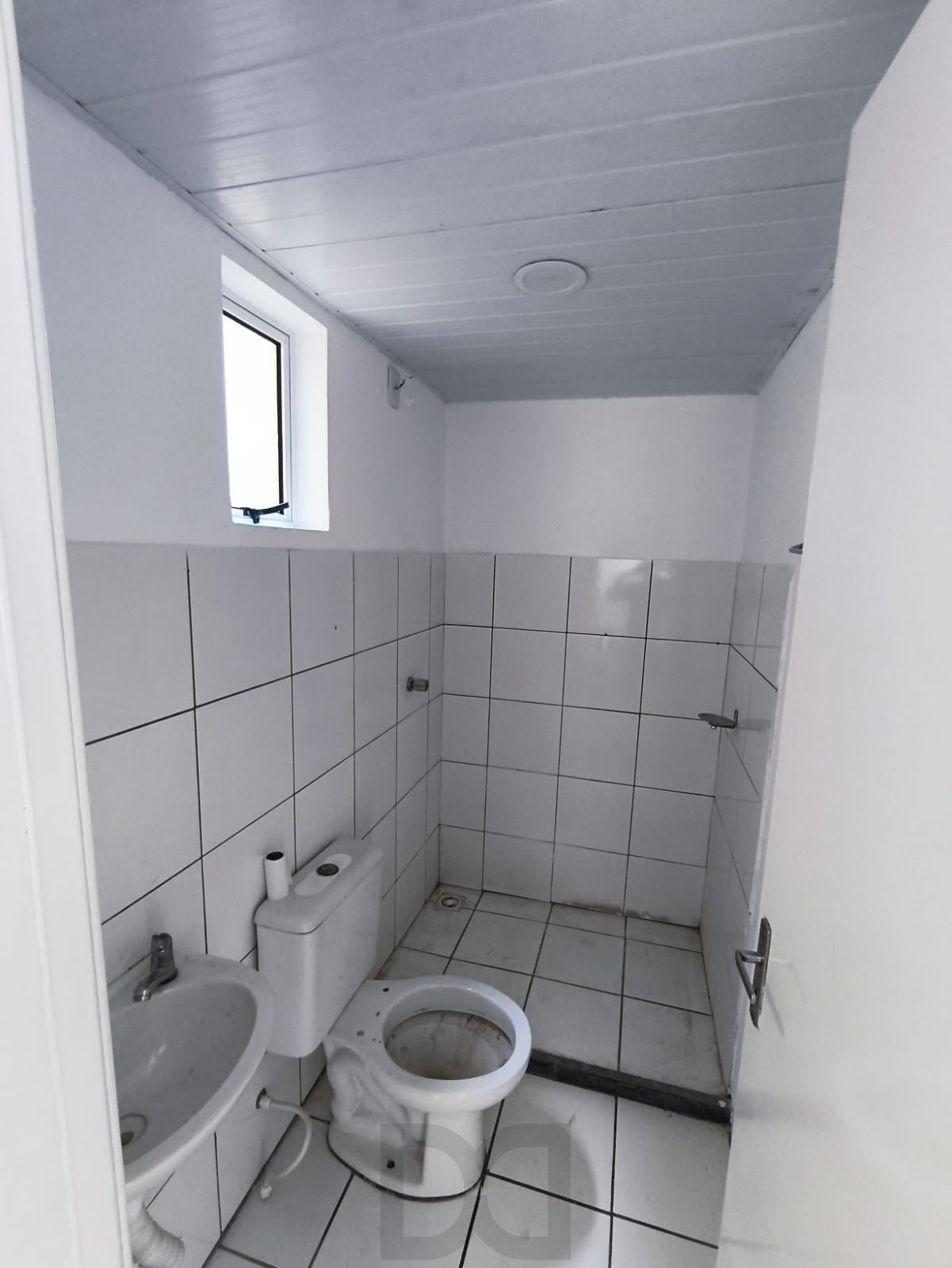Impecável Apartamento de 2 Dormitórios no Bairro Vila Nova — foto 16