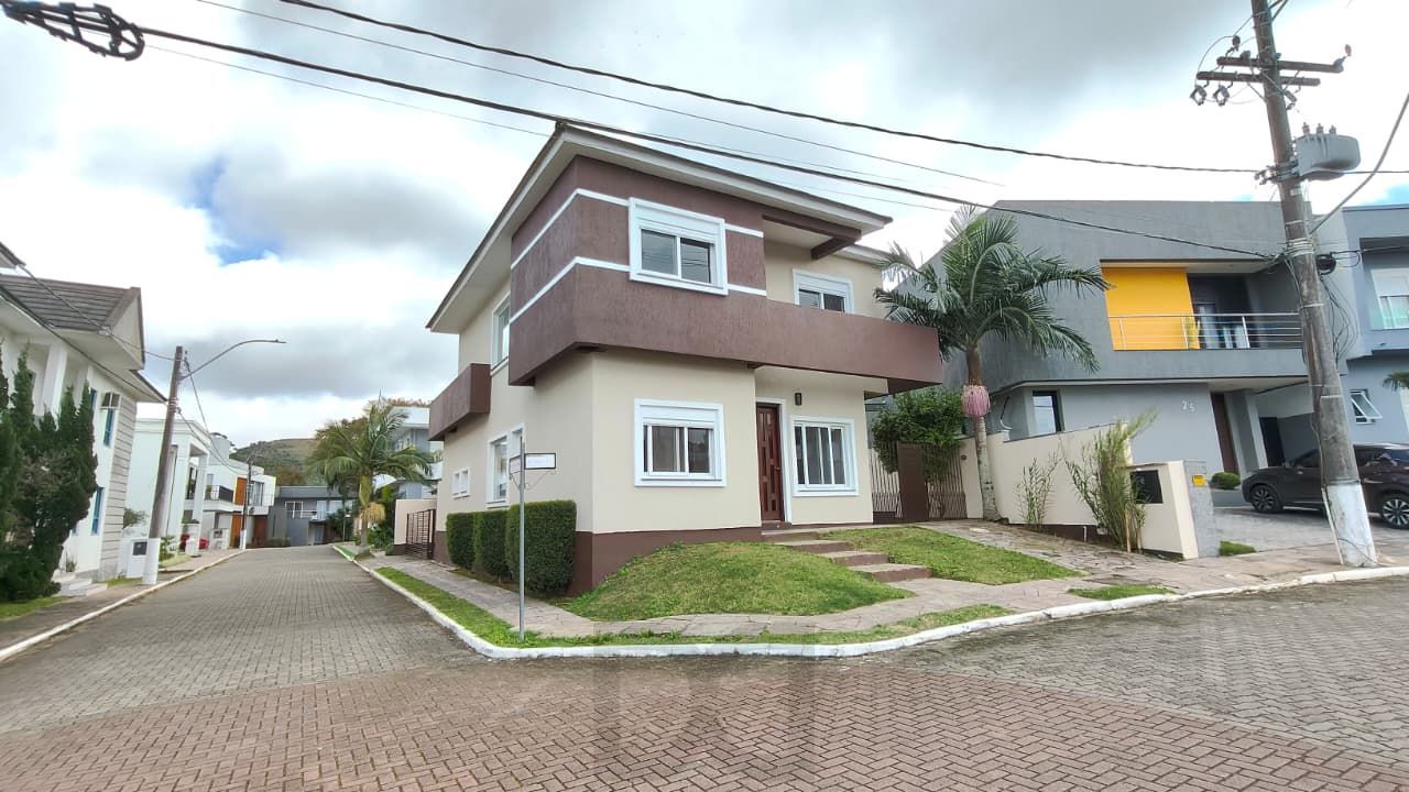 Casa de 3 suítes excelente acabamento Localizada no condomínio Mirante do lago — foto 1