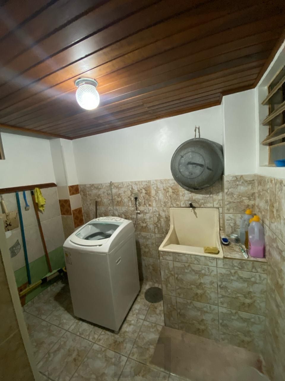 Ótima casa de dois pavimentos localizada no Bairro Restinga — foto 8