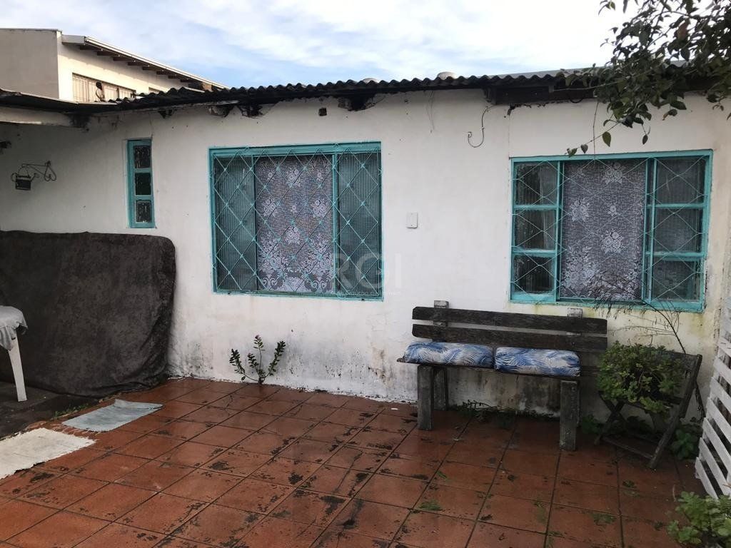 Casa no bairro Camaquã - 4 dormitórios — foto 6