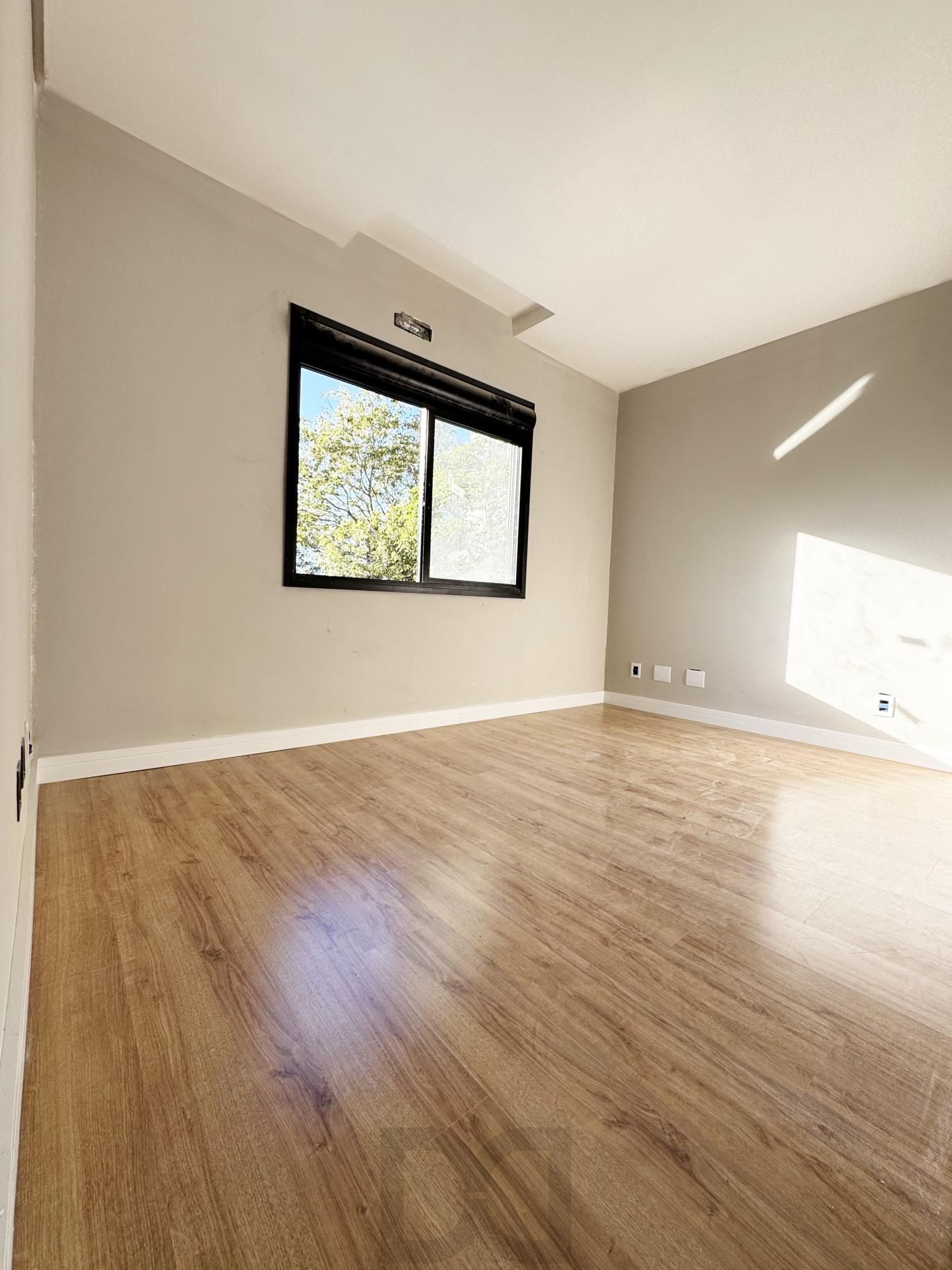 SOBRADO 3 SUITES - TRISTEZA — foto 12