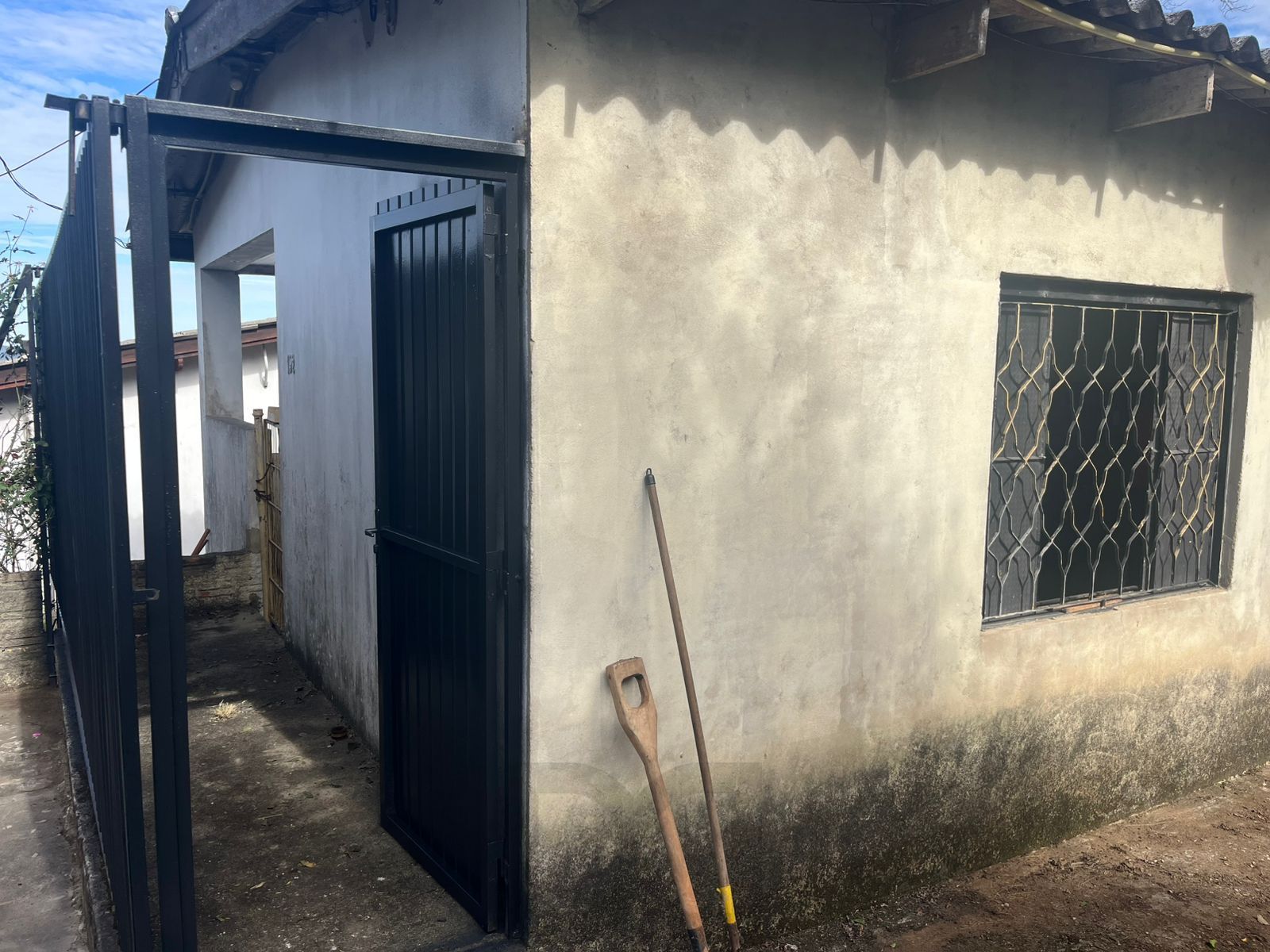 Casa no Bairro Vila Nova - 2 Dormitórios - 2 vaga de garagem — foto 12
