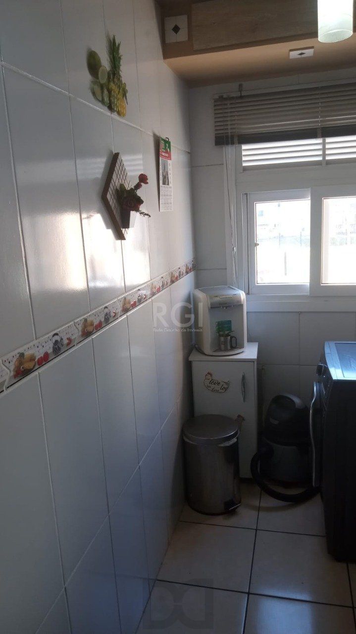 Apartamento no bairro Restinga - 2 dormitórios — foto 3