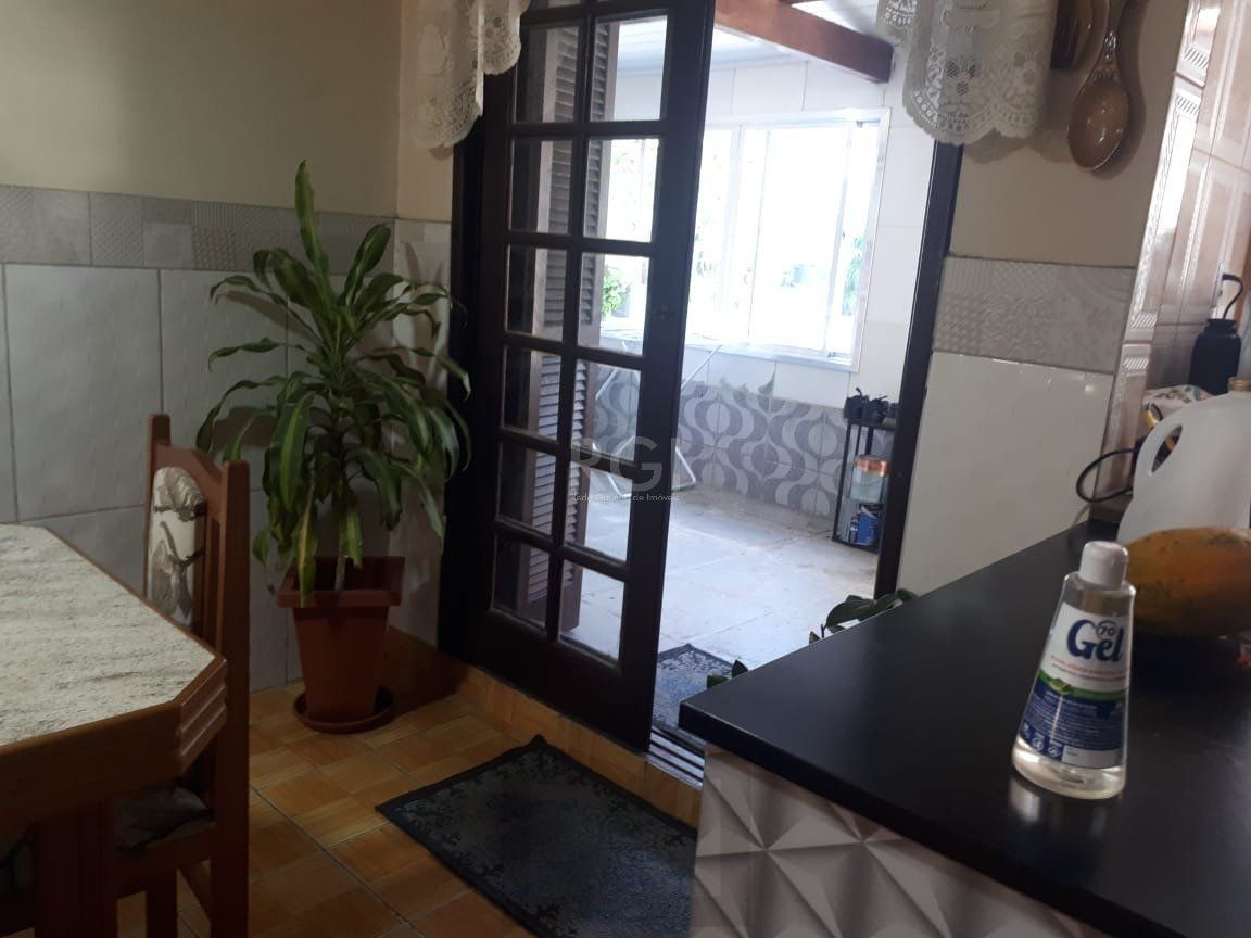 Casa no bairro Vila Nova - 3 dormitórios — foto 13