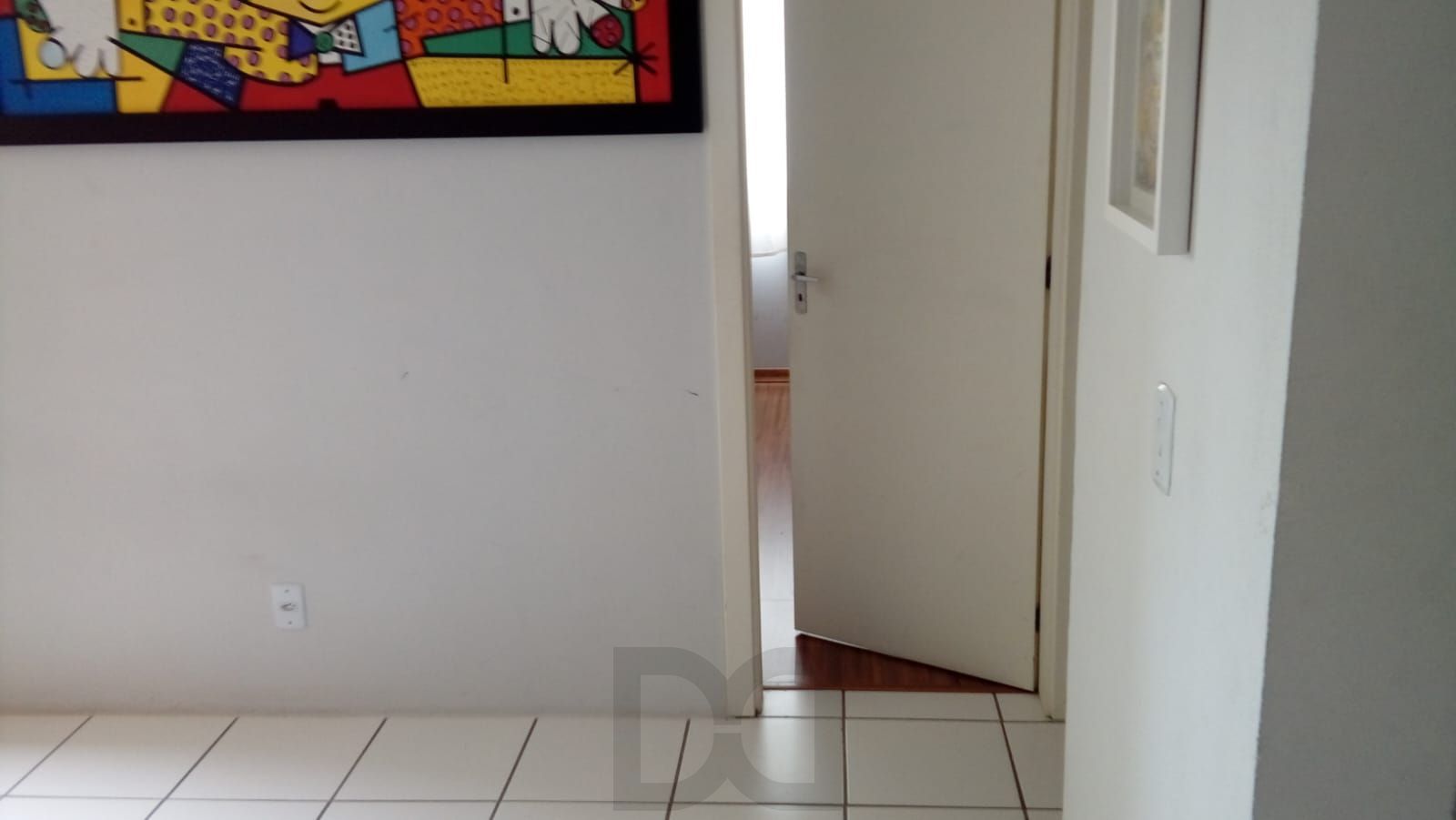 Apartamento Bairro Restinga - 2 Dormitórios — foto 5