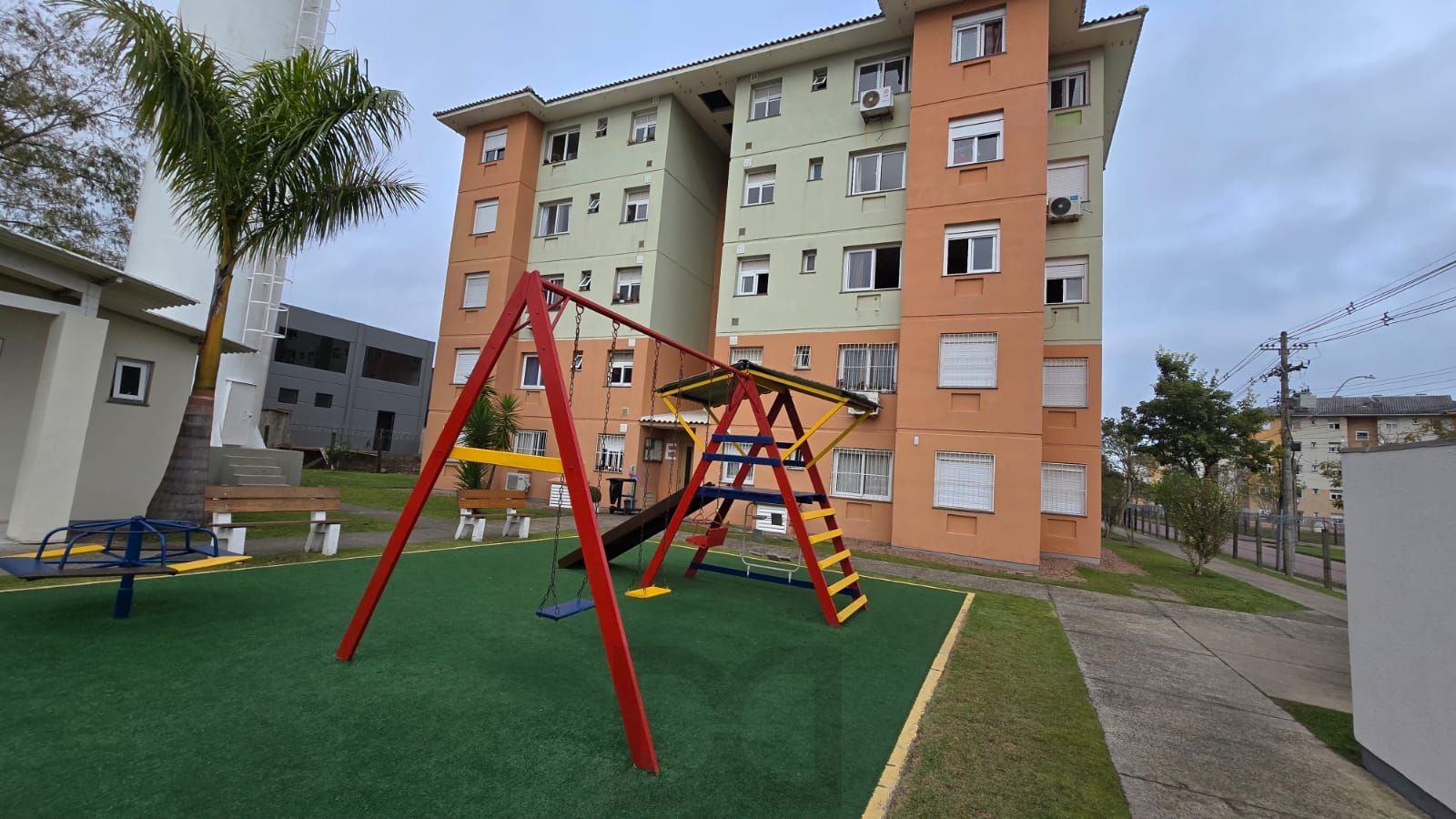 Apartamento no bairro Restinga - 2 dormitórios - 1 vaga — foto 17