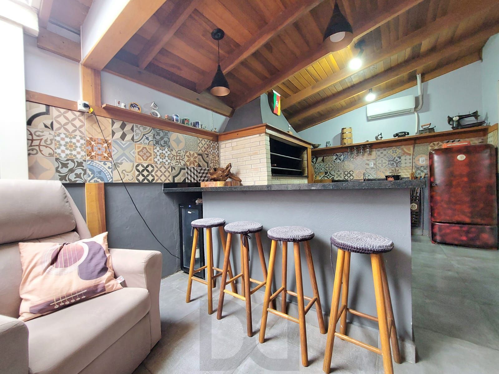 Excelente sobrado no Residencial Jardins do Prado de 3 dormitórios sendo uma suíte — foto 34