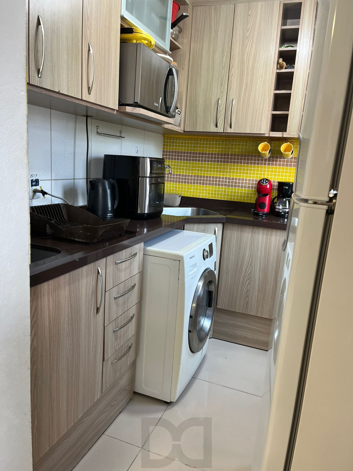 Lindo Apartamento 2 dormitórios semi mobiliado Bairro Restinga — foto 4