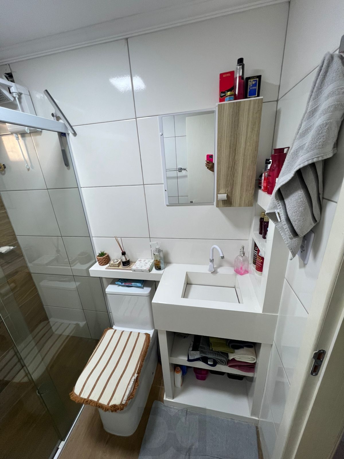 Lindo Apartamento Localizado no Bairro restinga de 2 dormitórios — foto 15