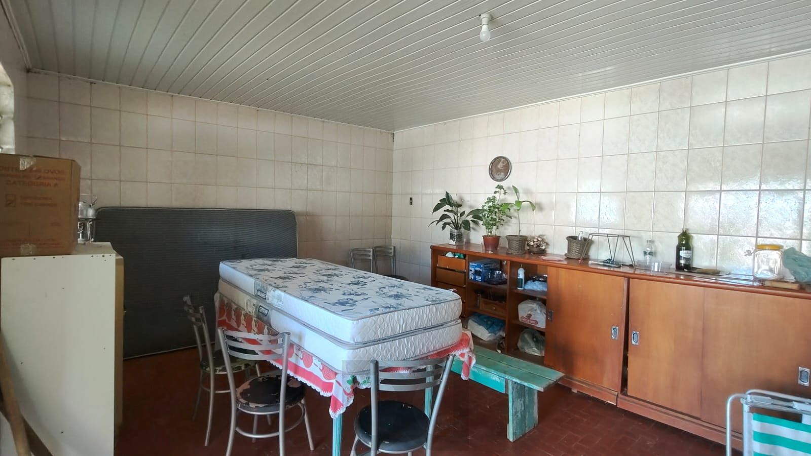 Casa com Terreno Grande com ótima Localização — foto 9