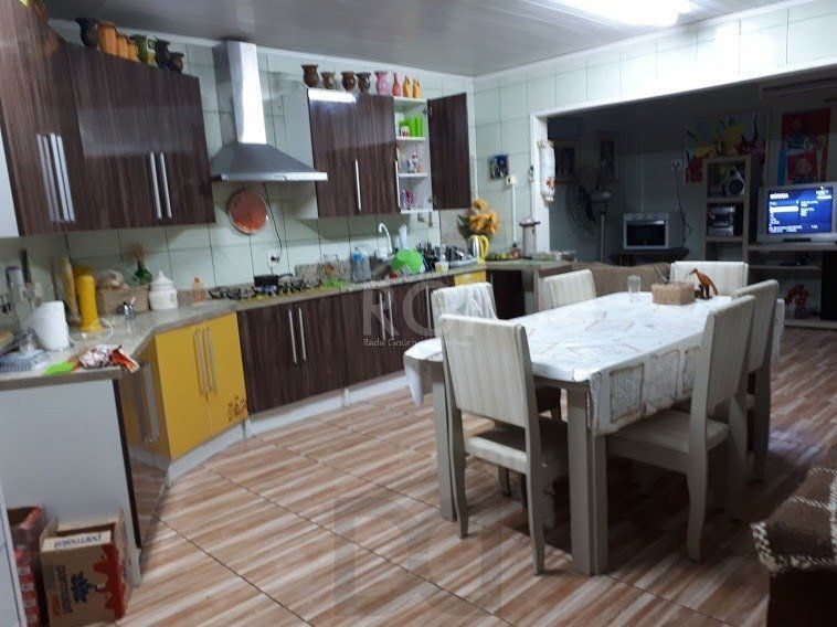 Casa com 4 dormitórios no bairro Vila Nova — foto 39