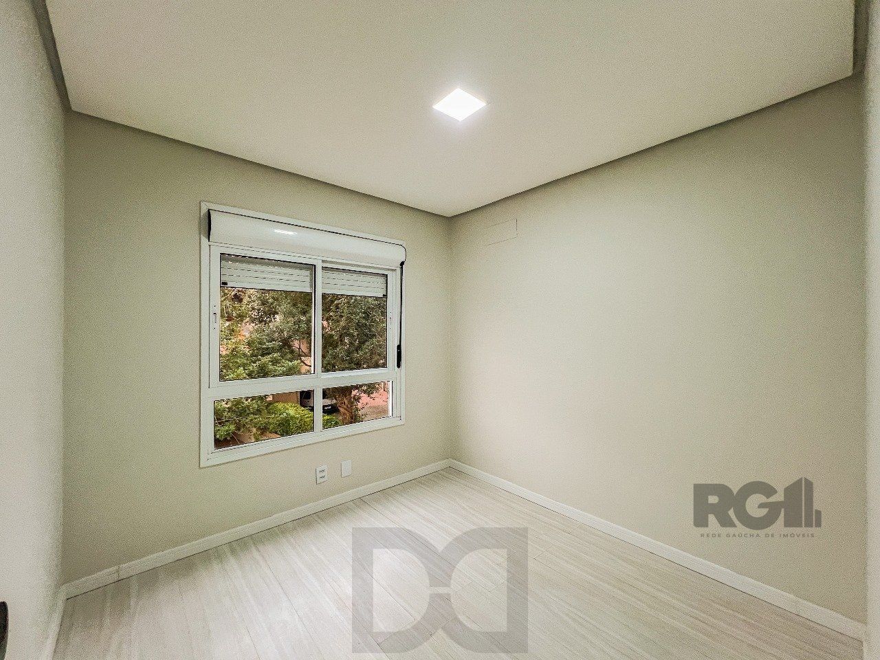 Casa em Condomínio no bairro Pedra Redonda - 5 dormitórios — foto 14