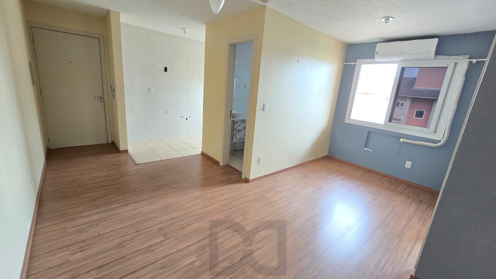 Apartamento no bairro Restinga - 2 dormitórios - 1 vaga — foto 2