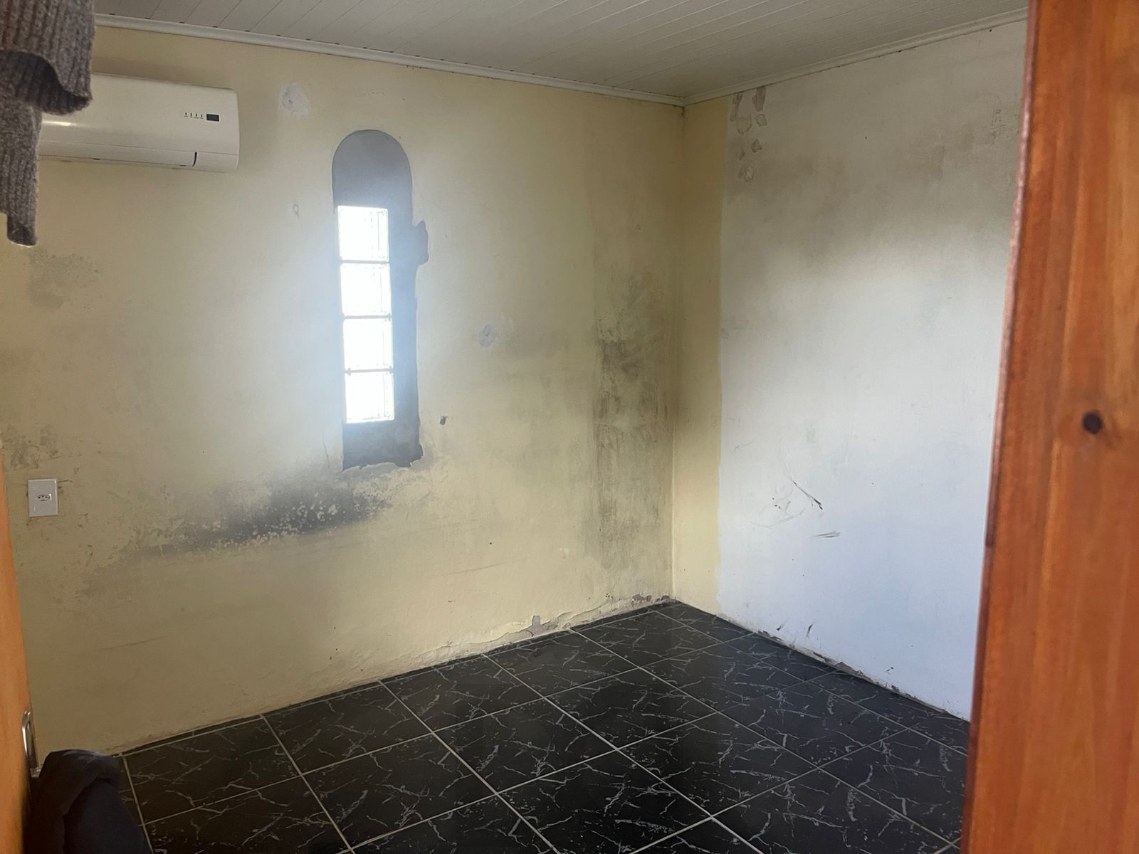 Casa no Bairro Vila Nova - 2 Dormitórios - 2 vaga de garagem — foto 6