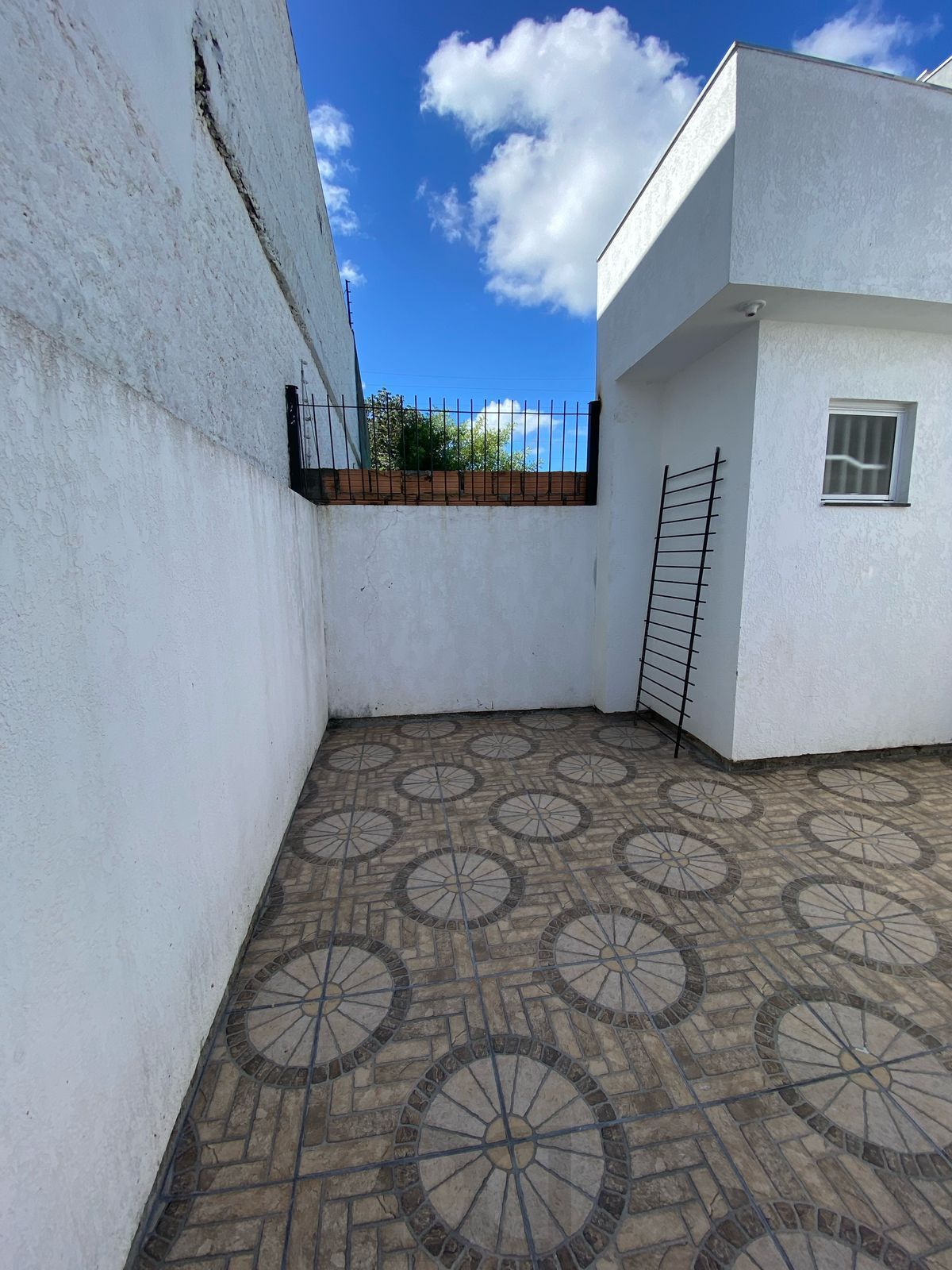 Linda Casa térrea de 2 Dormitórios sendo um suite Localizada no Ipanema Residence Park — foto 19