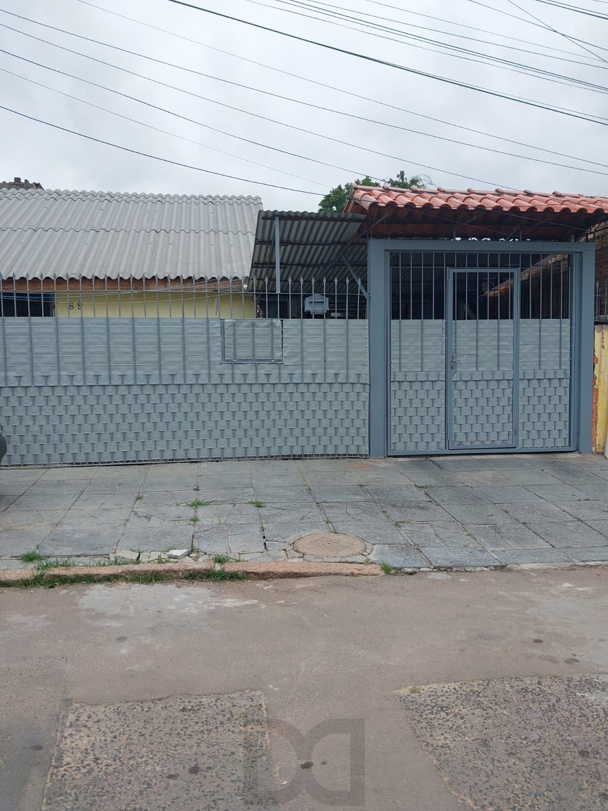 Casa no bairro Restinga - 3 dormitórios — foto 4