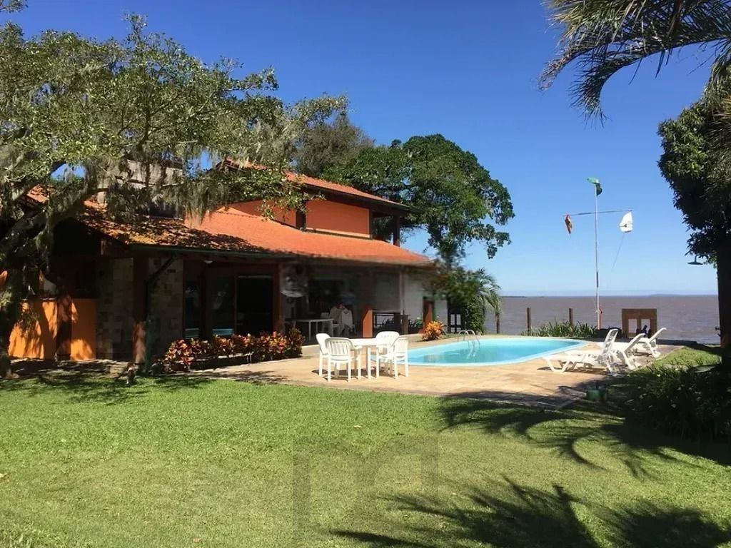 Casa no bairro Ponta Grossa com suíte presidencial — foto 35