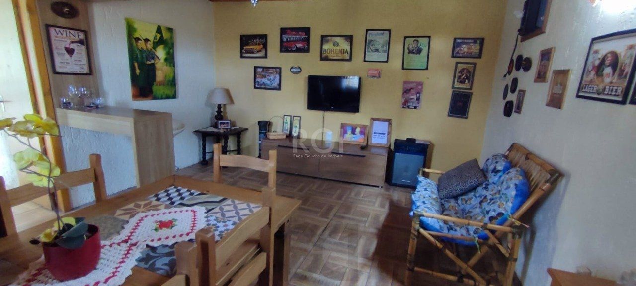 Casa com Piscina no bairro Lami — foto 24