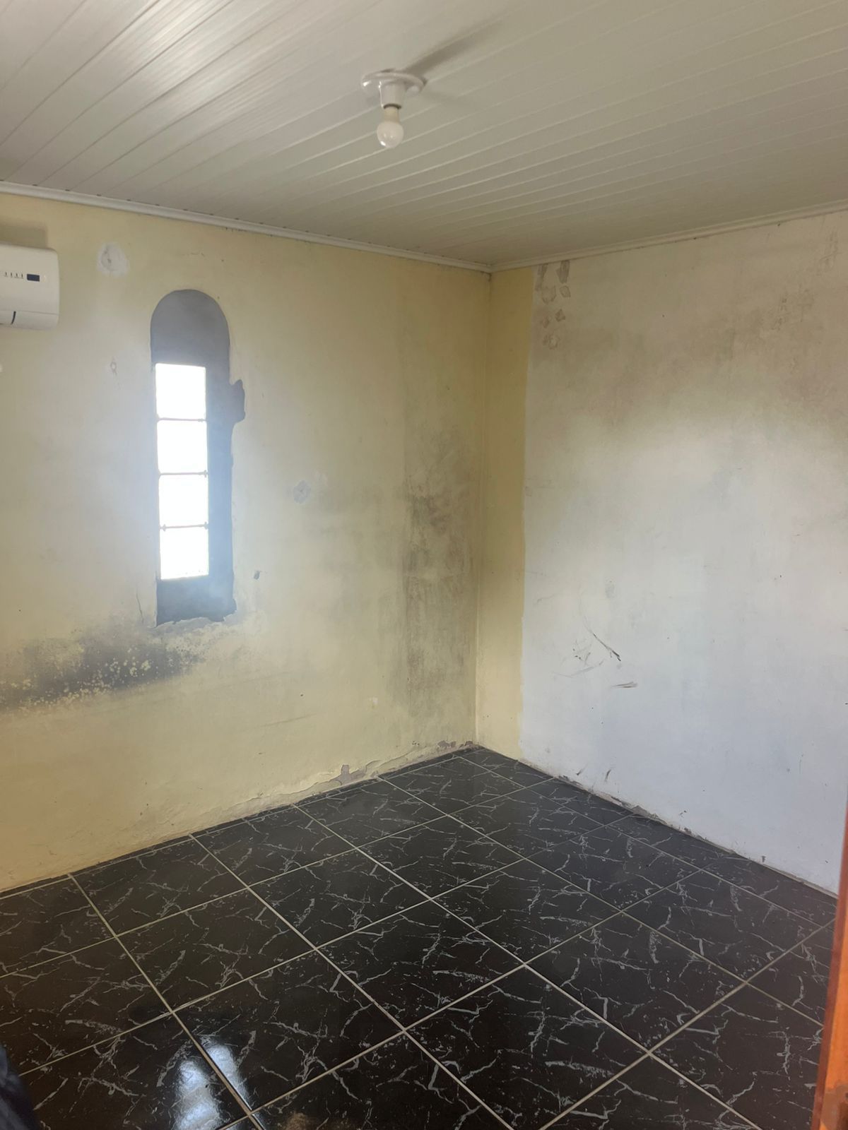 Casa no Bairro Vila Nova - 2 Dormitórios - 2 vaga de garagem — foto 7