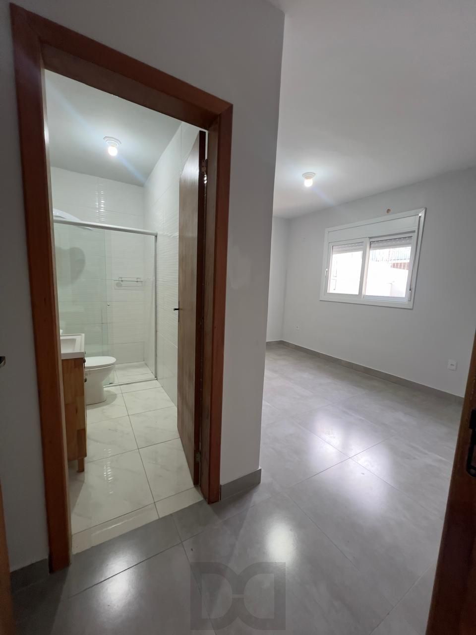 Linda Casa de 2 Dormitórios com uma suíte Localizada no Ipanema Residence Park — foto 12