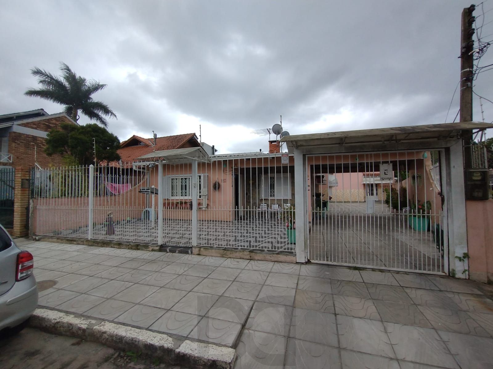 Casa no bairro Aberta dos Morros - 5 dormitórios — foto 15