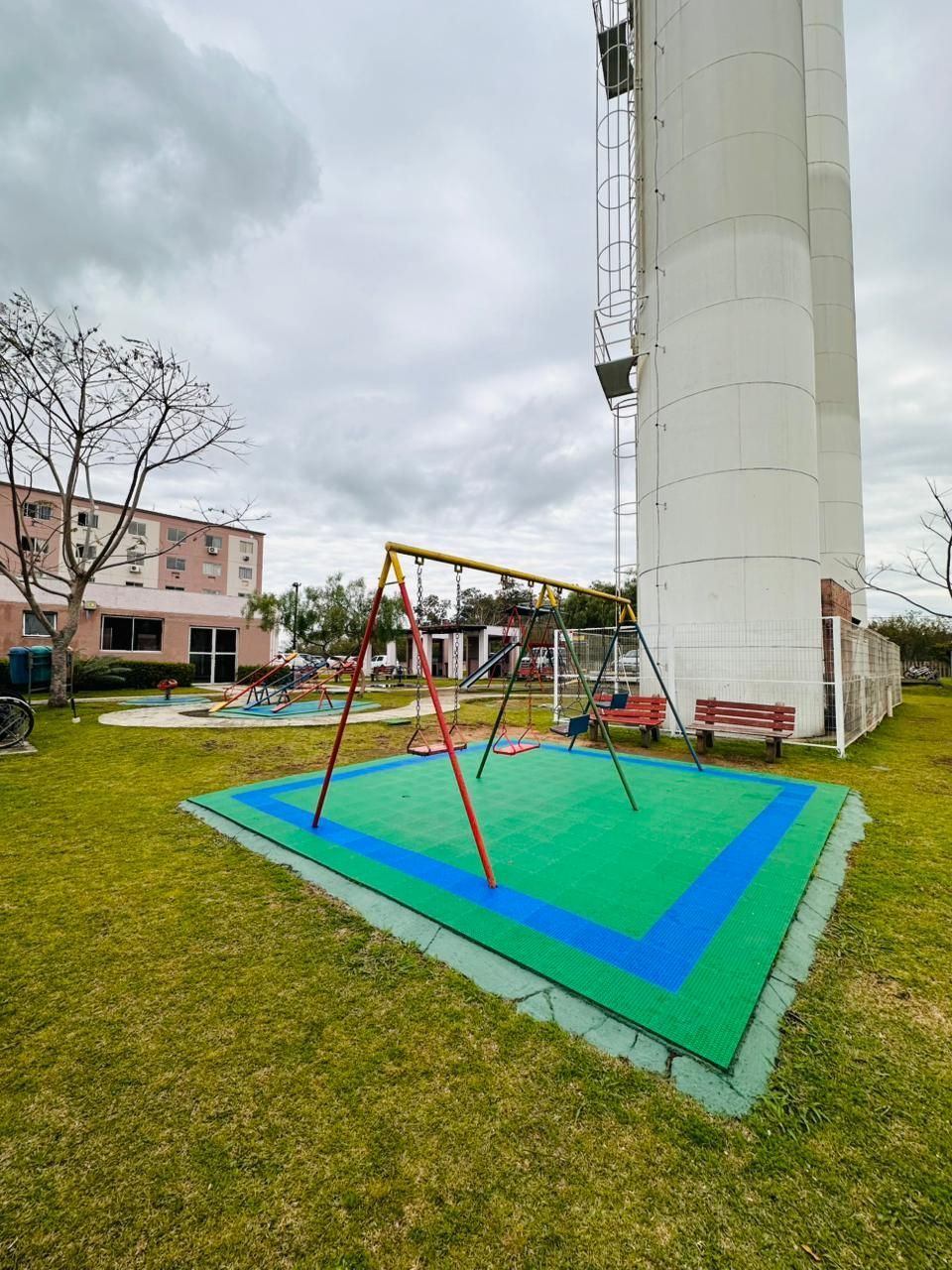 Ótimo apartamento de 2 dormitórios localizado no bairro Hípica Zona Sul — foto 16