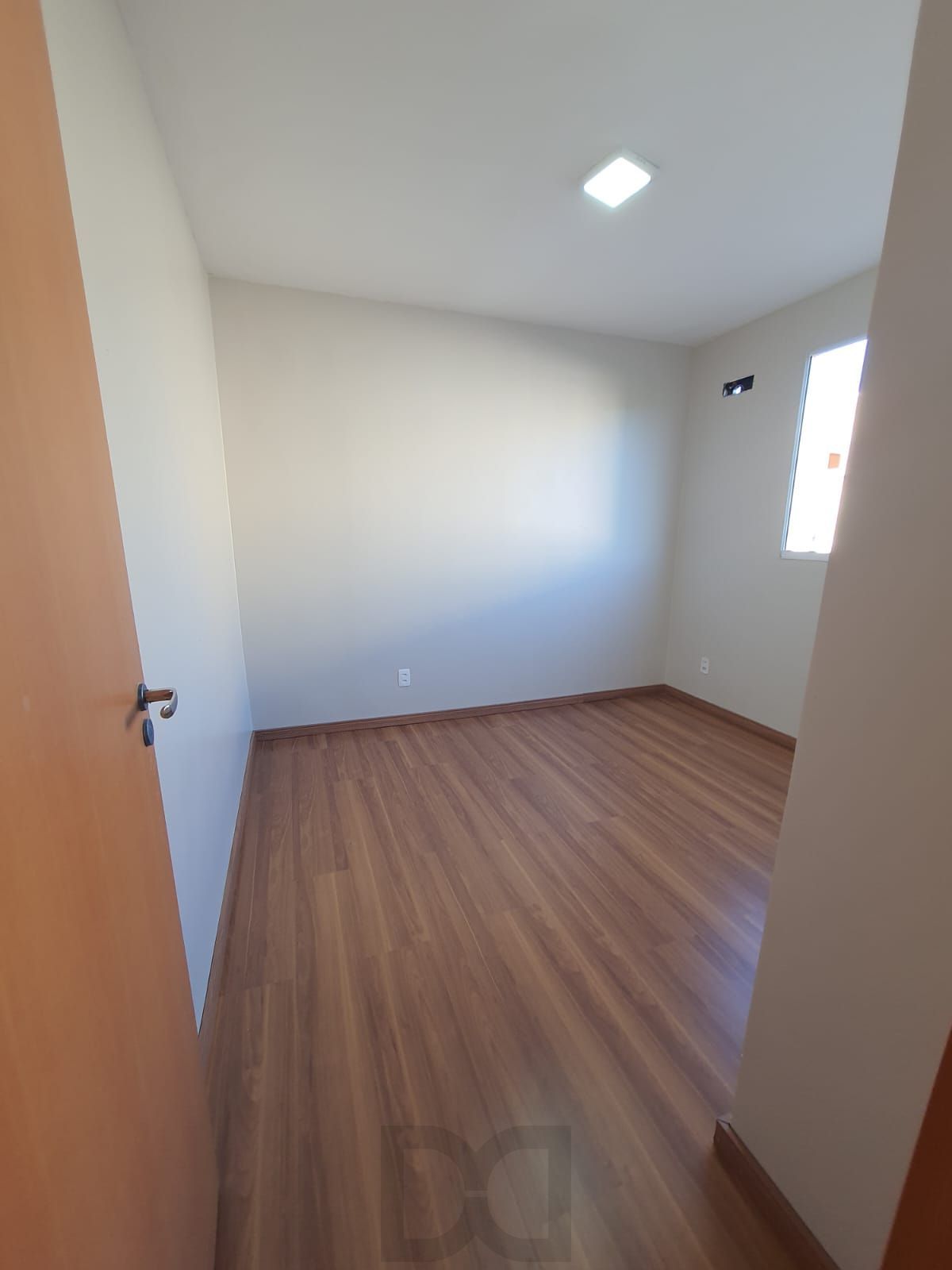 Apartamento no bairro Restinga - 2 Dormitórios com 1 vaga - Cond. Porto dos Canários — foto 8