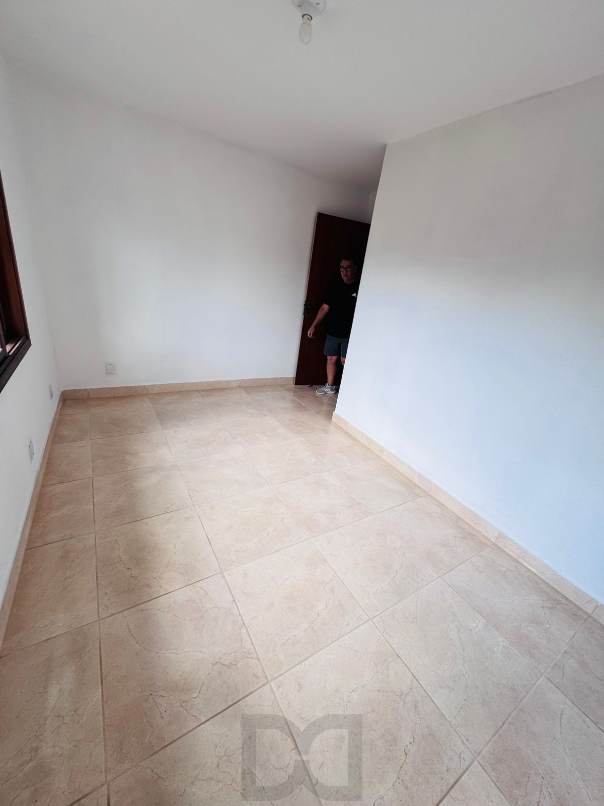 Casa no bairro Guarujá - 3 dormitórios - 1 suíte — foto 22