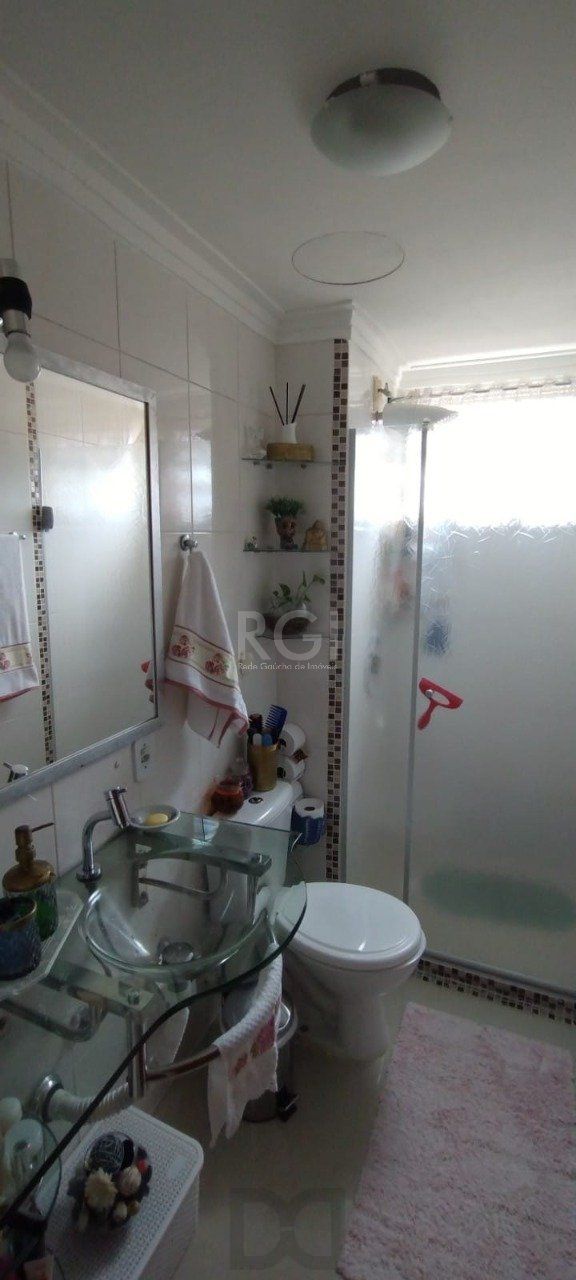 Apartamento no Bairro Glória - 2 Dormitório — foto 6