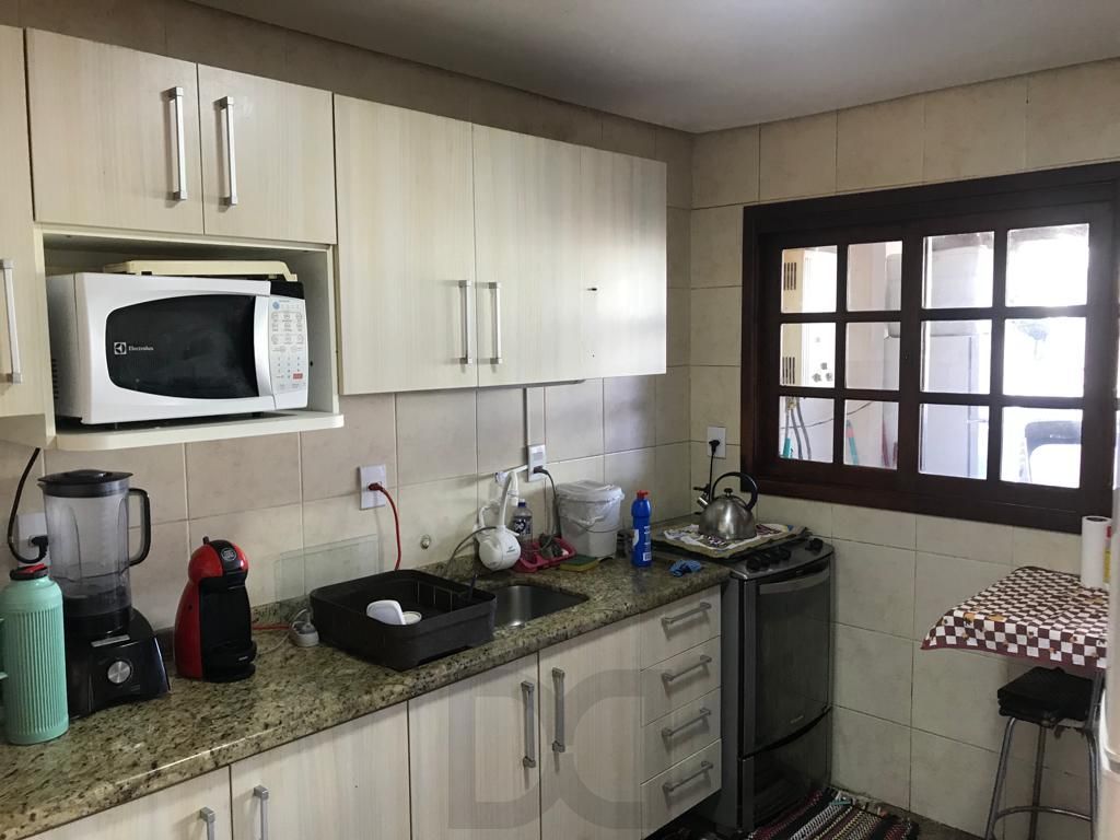 Sobrado semi mobiliado de 3 dormitorios sendo uma suite no bairro Hipica — foto 12