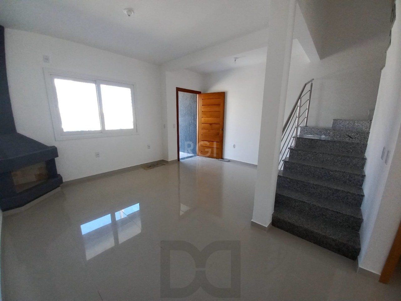 Sobrado no Bairro Aberta dos Morros - 3 Dormitórios — foto 3