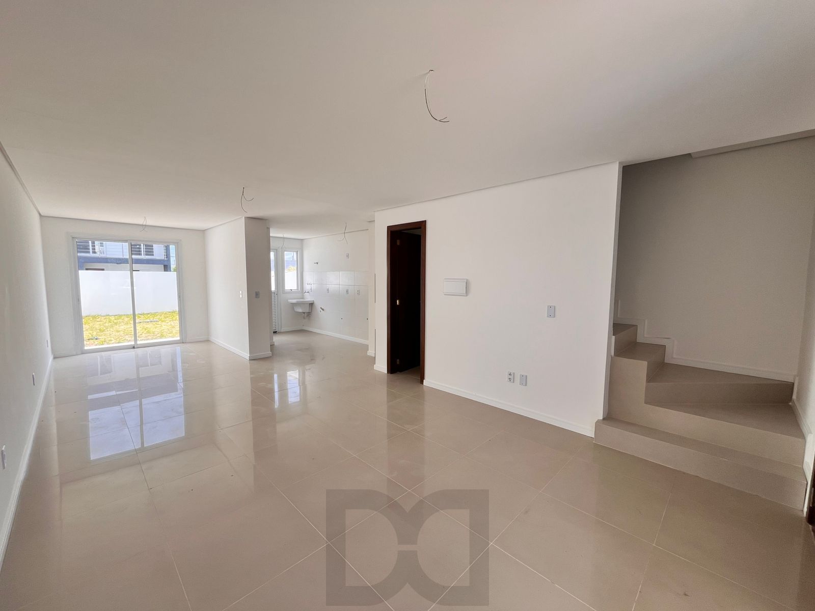Casa no Bairro Aberta dos Morros - 3 Dormitórios Sendo 2 Suítes — foto 2