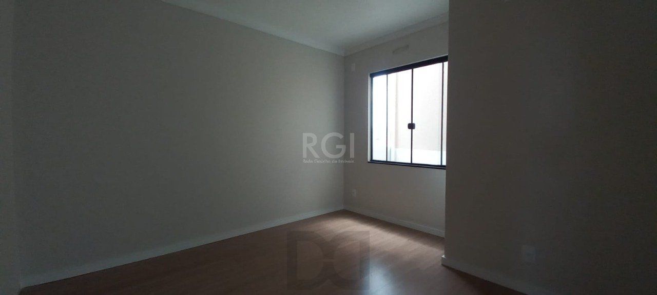 Sobrado no bairro Aberta dos Morros - 3 dormitórios — foto 4