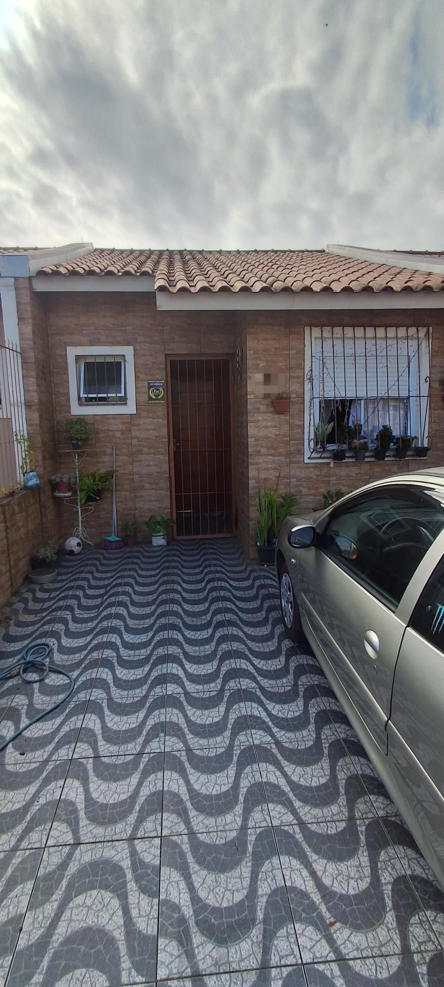 Casa no Bairro Restinga - 2 dormitórios — foto 1
