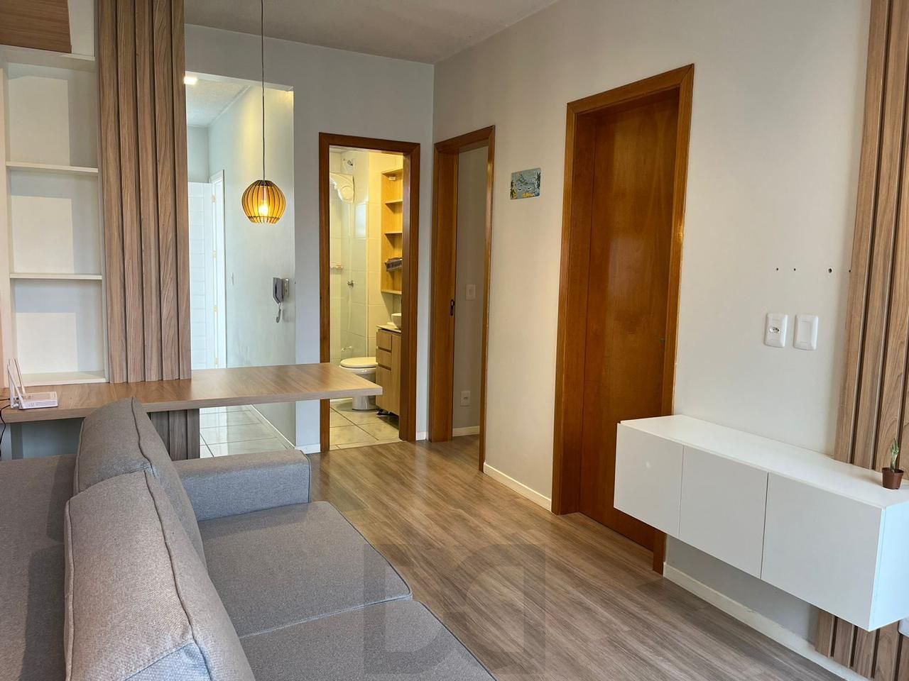 Casa Residencial à Venda no Bairro Hípica 2 dormitórios — foto 1