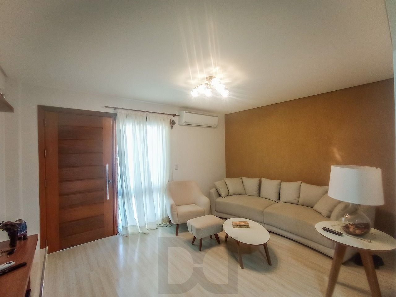 Casa no bairro Hípica - 3 dormitórios — foto 4