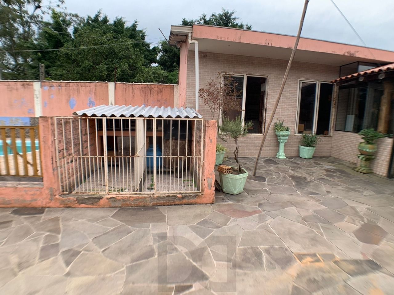 Casa para Venda - 318m², 3 dormitórios, Piscina, Bairro Guarujá — foto 17