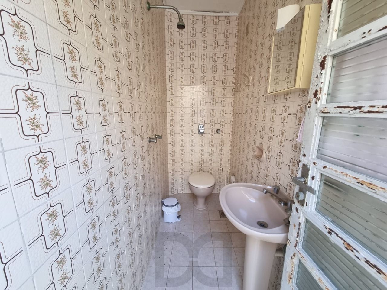 Casa de Esquina Bairro Jardim Isabel — foto 26