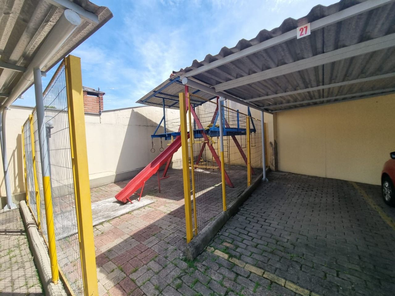 Apt 2 Dormitórios Com Sacada Bairro Cavalhada — foto 18